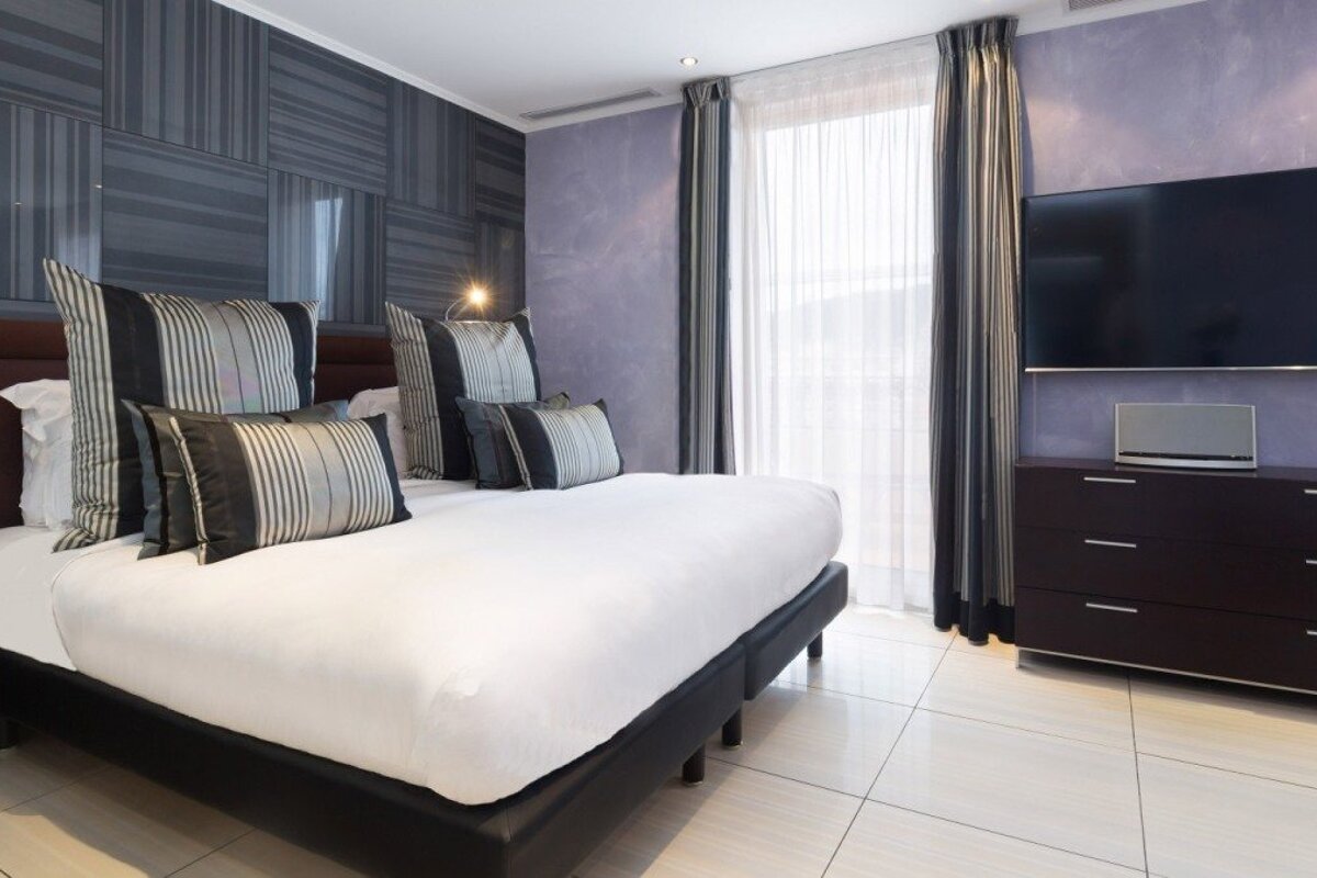 Massena Hotel, Nice double bedroom