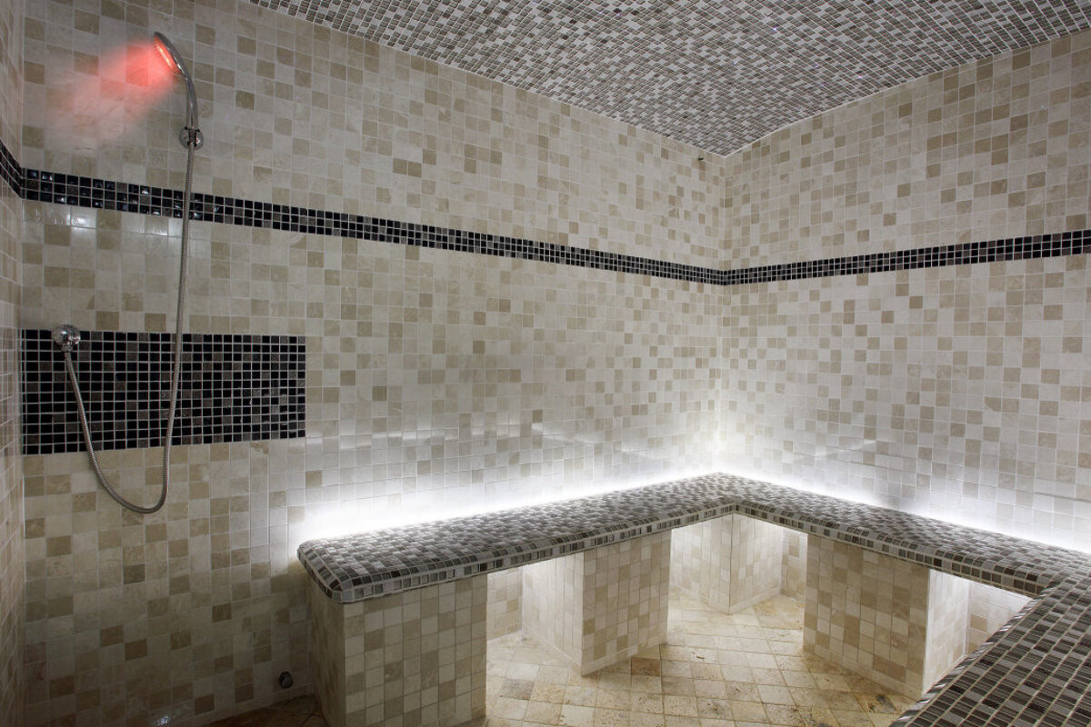 Purple Chalet, Les Menuires spa