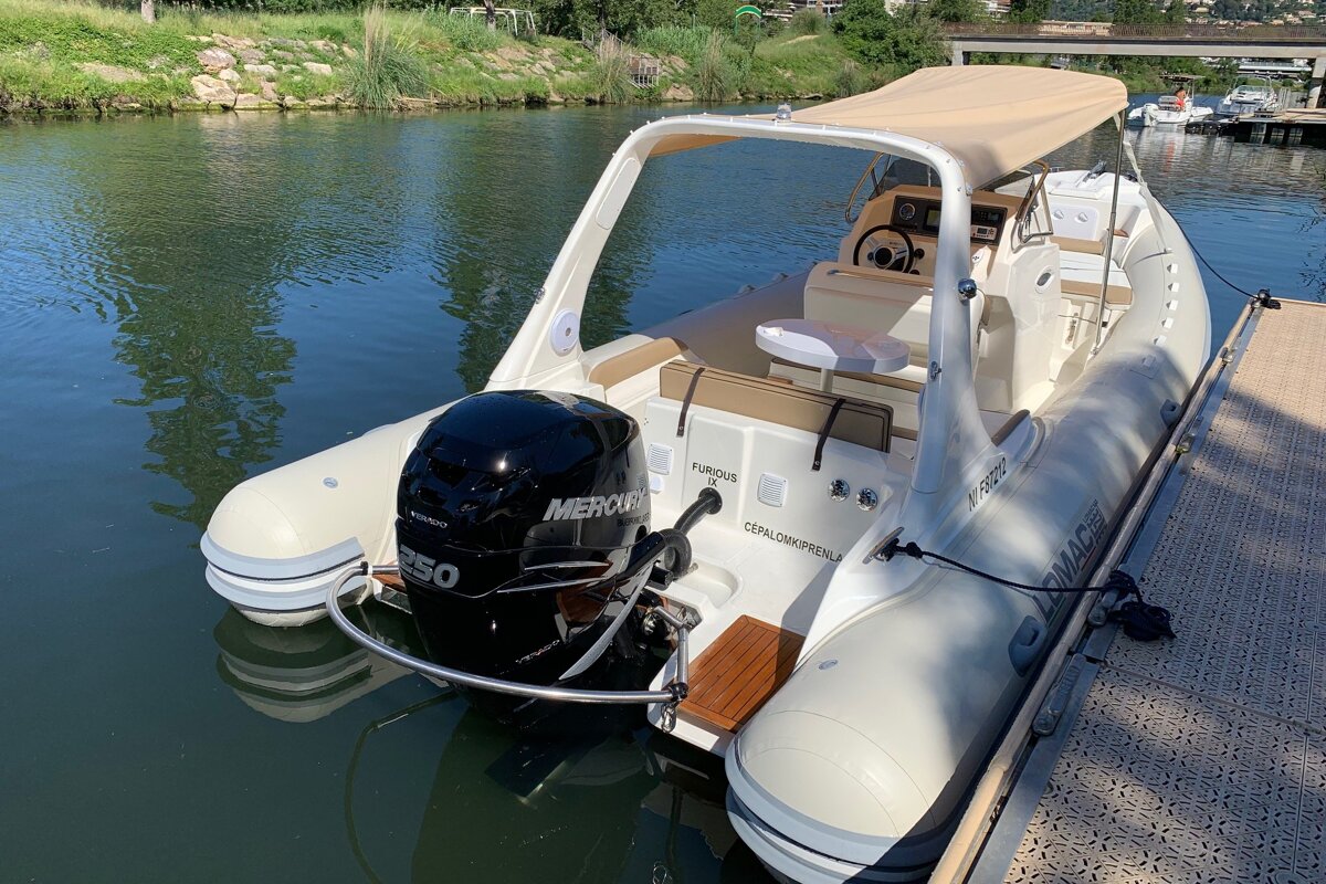15 Person Motor Boat, Cannes
