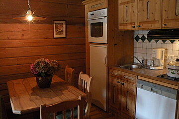 Chalet L'Altibar 03 - Apartment, Courchevel 1850 kitchen
