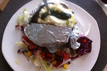 food at the restaurant in puerto pollenca mallorca