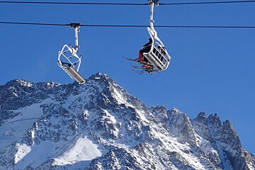 Great first week of December skiing in Val Thorens
