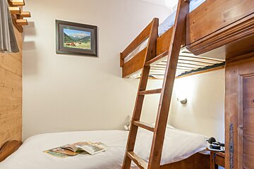 3 bed apartments - Les Fermes de Meribel Premium, Meribel Village twin bedroom