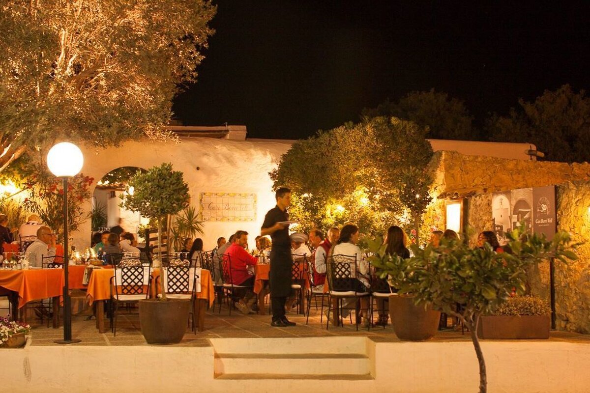 Can Berri Vell Restaurant, San Agustin restaurant terrasse