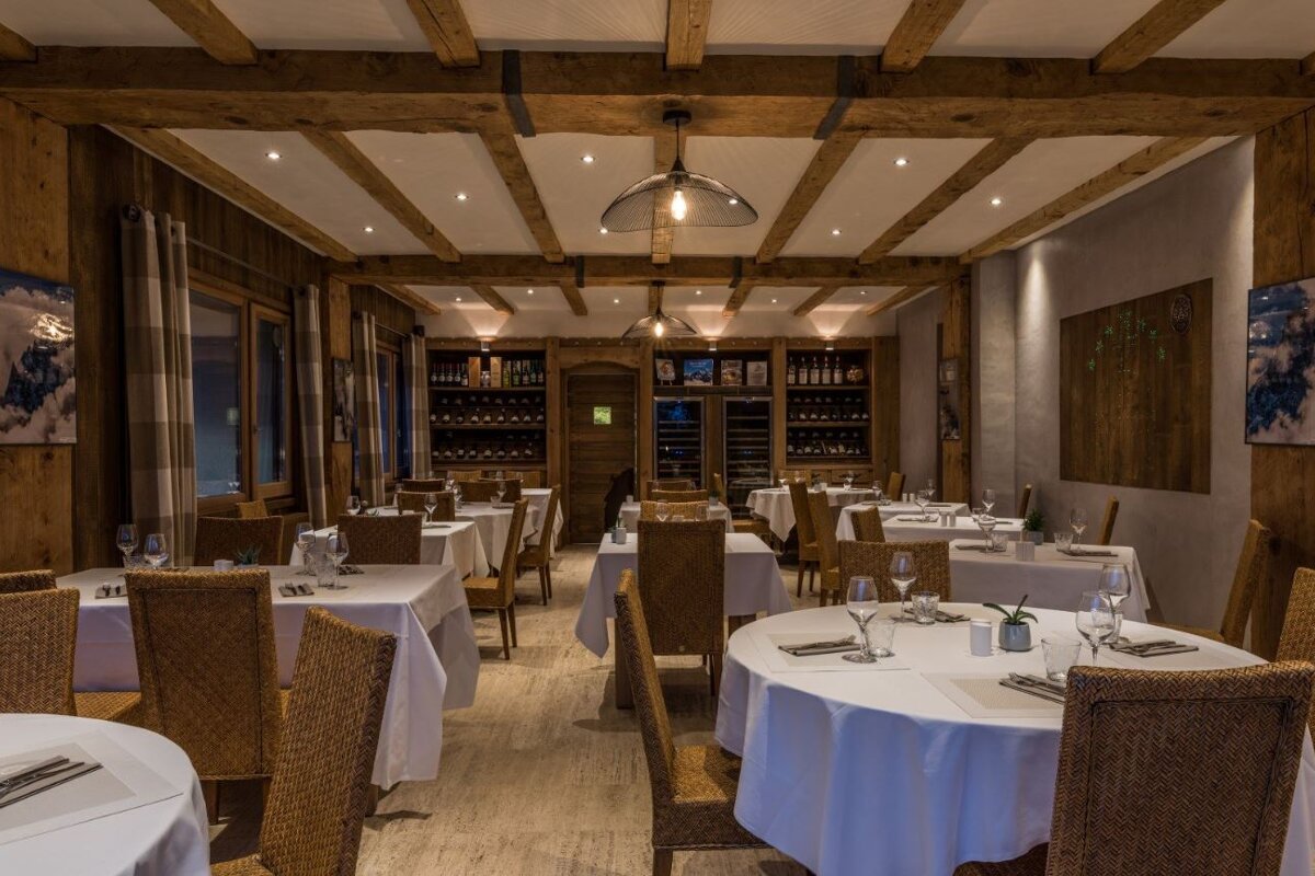 La Sauvageonne Restaurant, Servoz interior