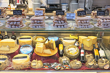 Mercado Gastronomico San Juan - Jamon & Embutidos