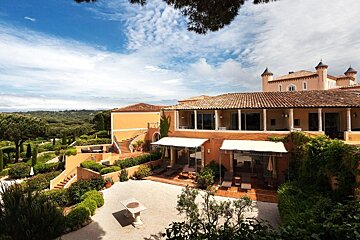 Chateau de la Messardiere Spa Hotel, Saint Tropez exterior