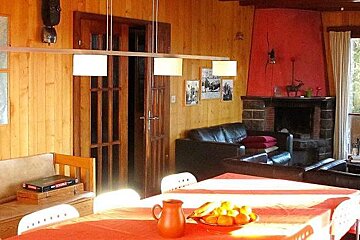 Christina Chalet, Verbier - Centre dining area