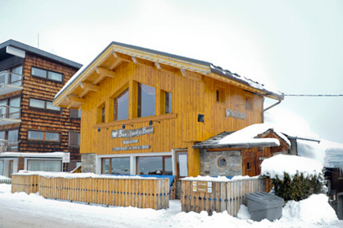 L'Oeil de Boeuf Restaurant, Courchevel Village exterior