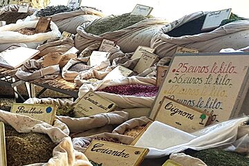 Lorgues Market