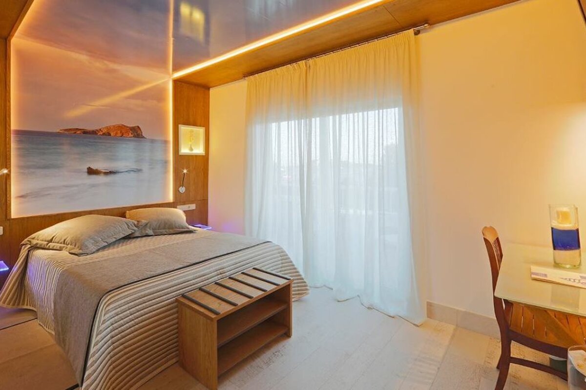 Lux Isla Hotel, Talamanca double bedroom