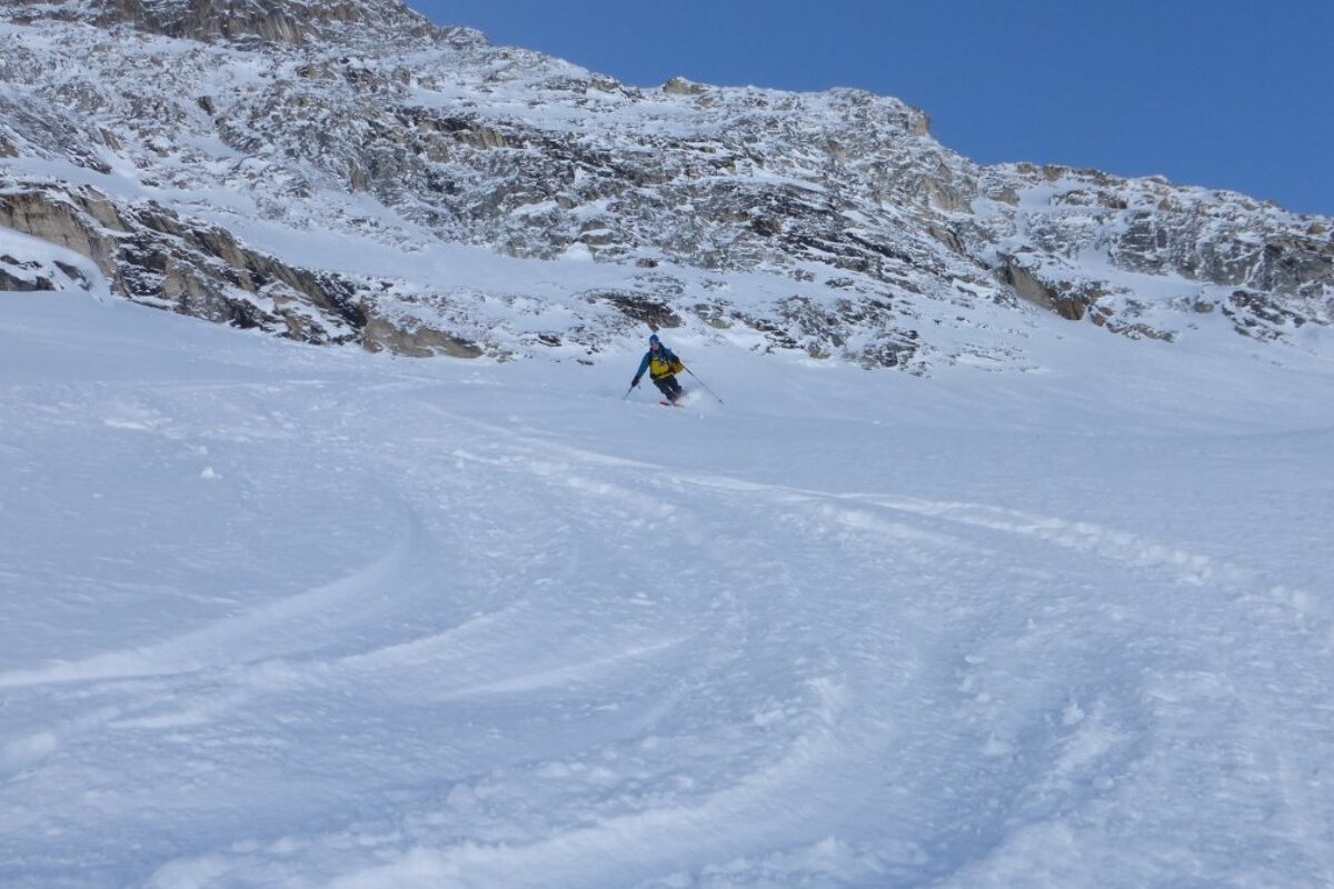 Sunny pistes in brilliant shape this week