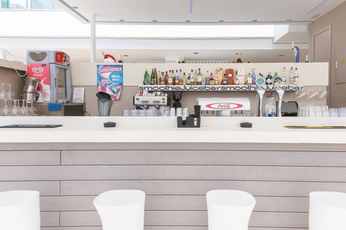 Wavehouse Waterpark, Magaluf bar
