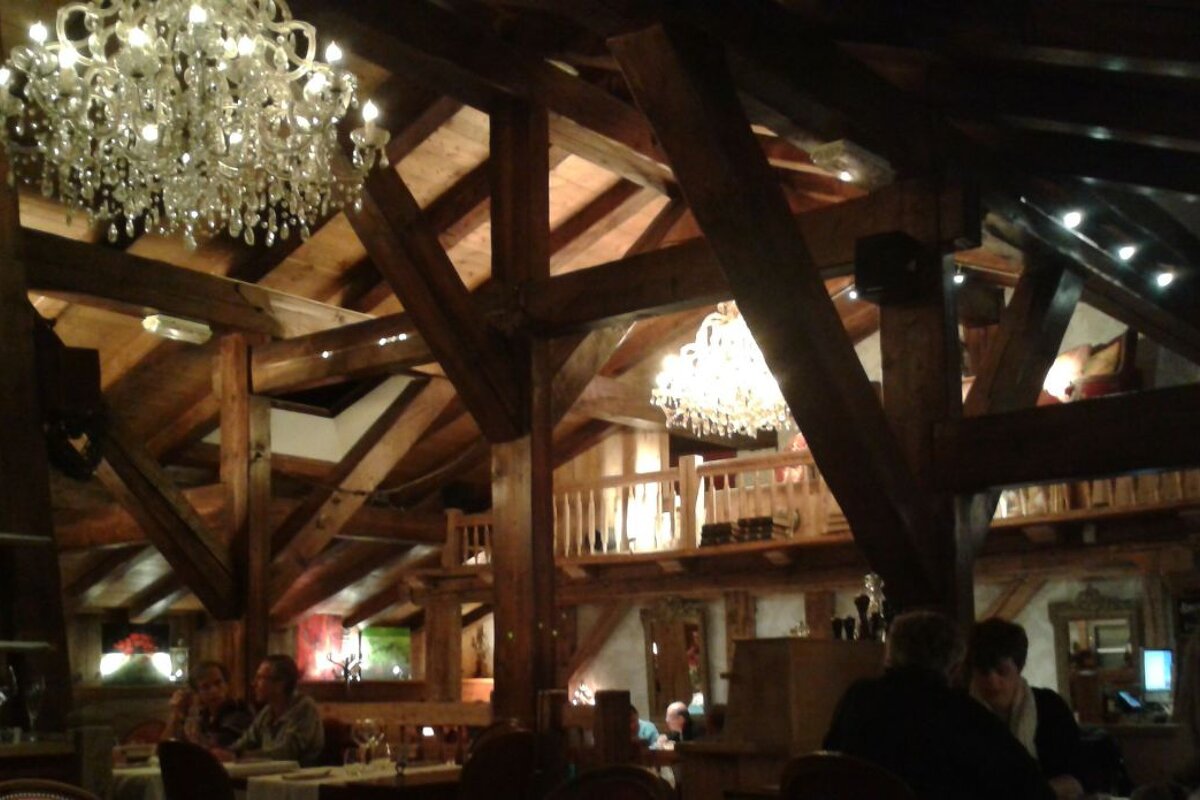 L'Impossible Restaurant Review