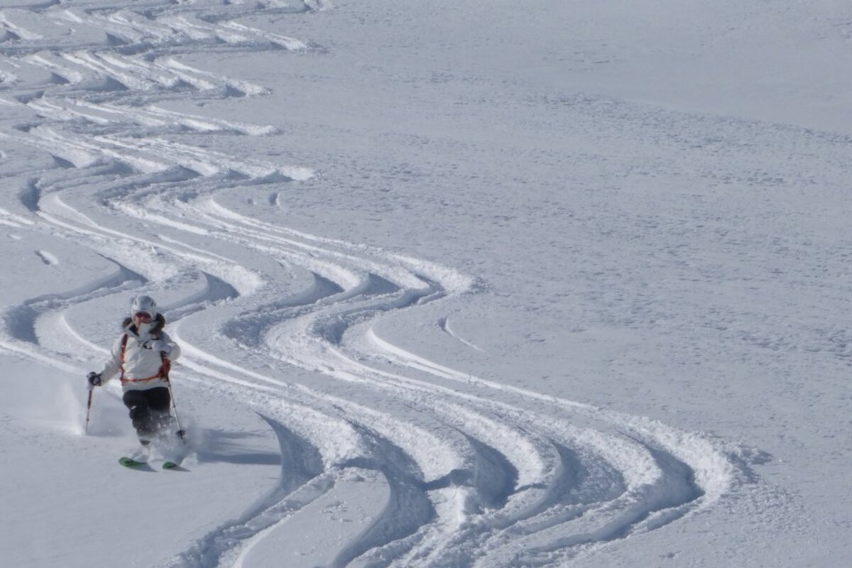 Sunny pistes in brilliant shape this week