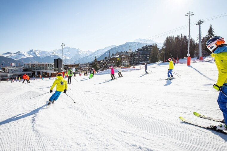 About ski & snowboard lessons in Courchevel