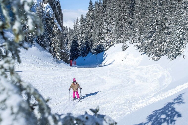 About ski & snowboard lessons in Courchevel