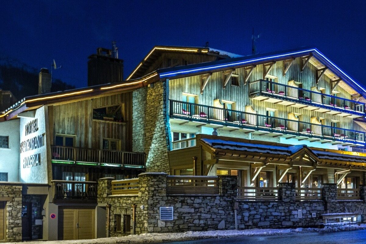 Le Samovar Spa Hotel, Val d'Isere 1800 exterior