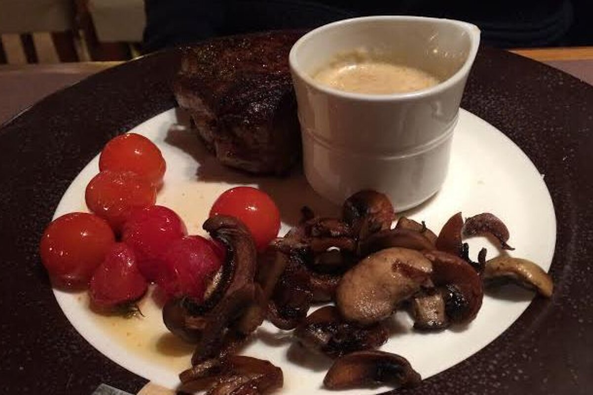 steak and cheese sauce