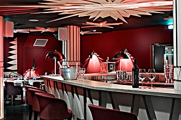 Altapura Hotel, Val Thorens bar