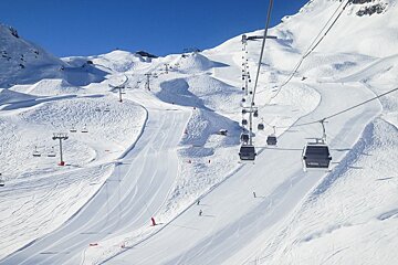 Beautiful snow conditions remain in Méribel