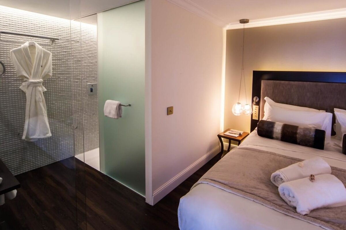 a picture of a hotel suite at Hostal Cuba Hotel, Palma Centre & Marina