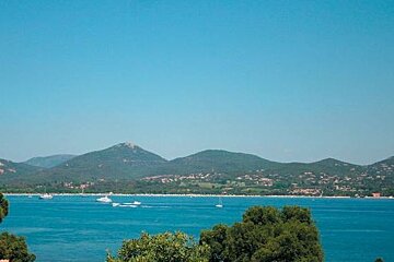 Les Capucines, Gassin view