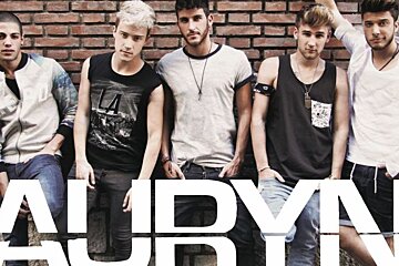 a Spanish boy band