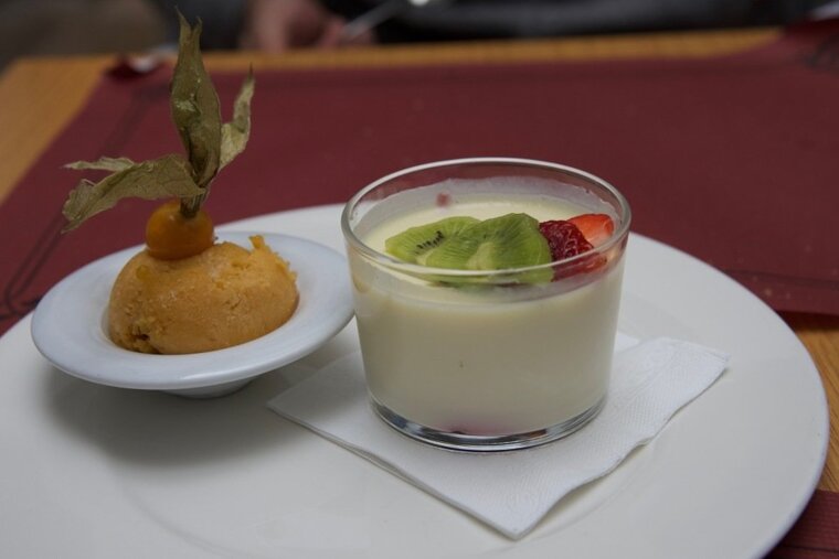 S'Angel Restaurant Review, Inca