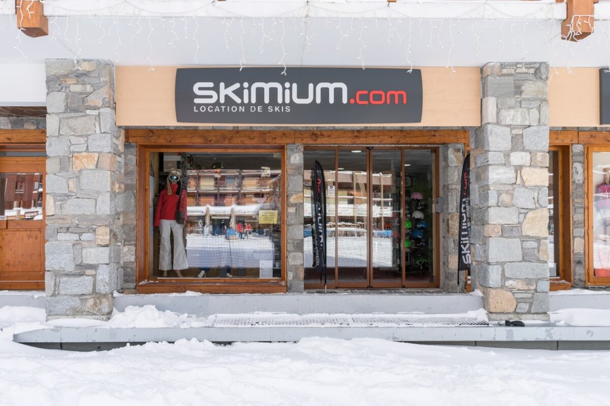 Skimium - Gentiane Sports 2000 Ski Hire, Les Arcs 2000 exterior