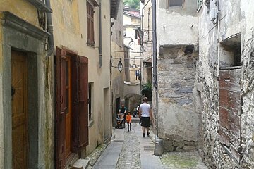 Tende