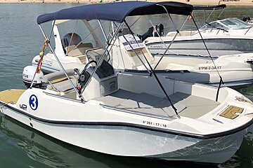 6 Person Motor Boat, Port de Pollenca (Puerto Pollensa)