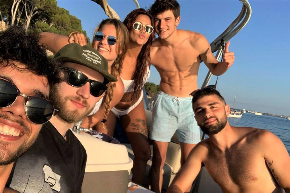 6 Person Motor Boat, Port de Pollenca (Puerto Pollensa)