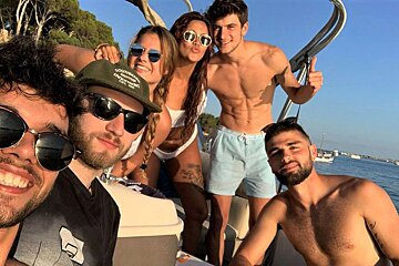 6 Person Motor Boat, Port de Pollenca (Puerto Pollensa)