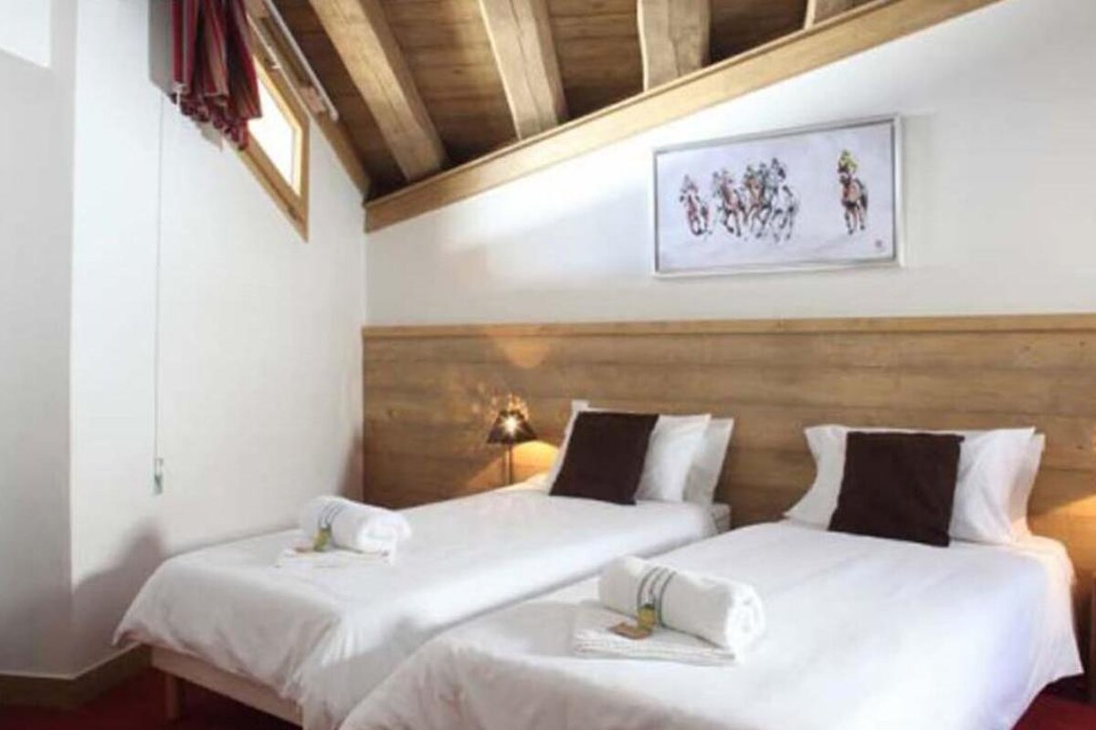 Annina Chalet, Tignes - Le Lac / Lavachet twin room 