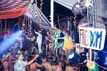 Flower Power Party, Puerto Portals