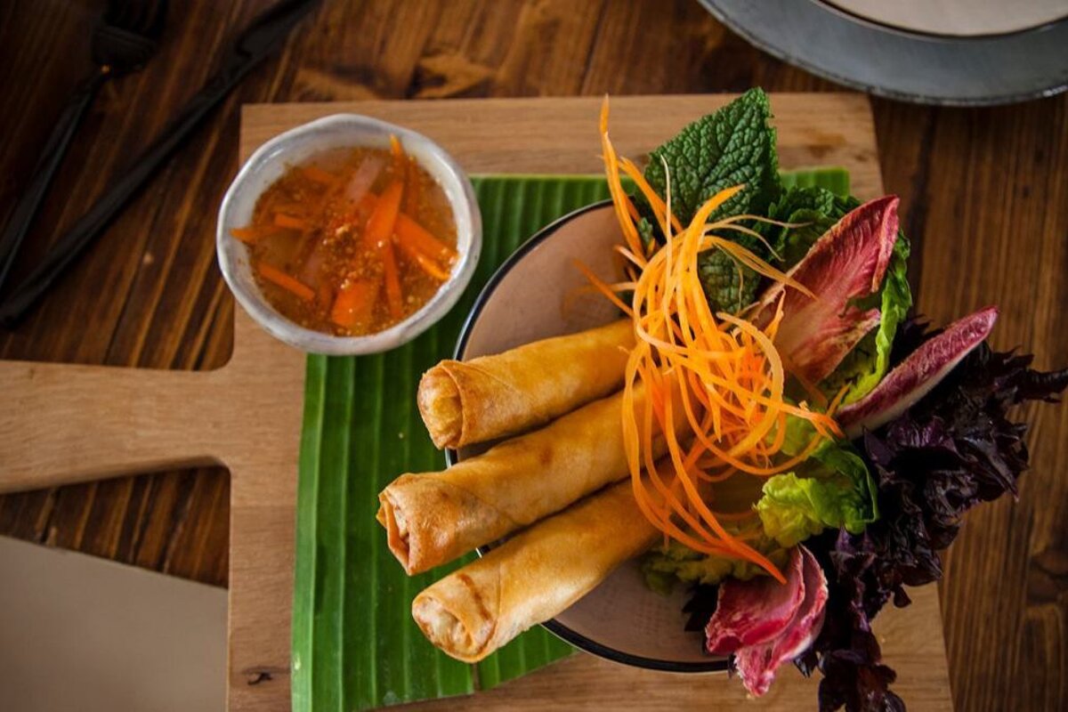 Nama Restaurant, Deia style of cuisine