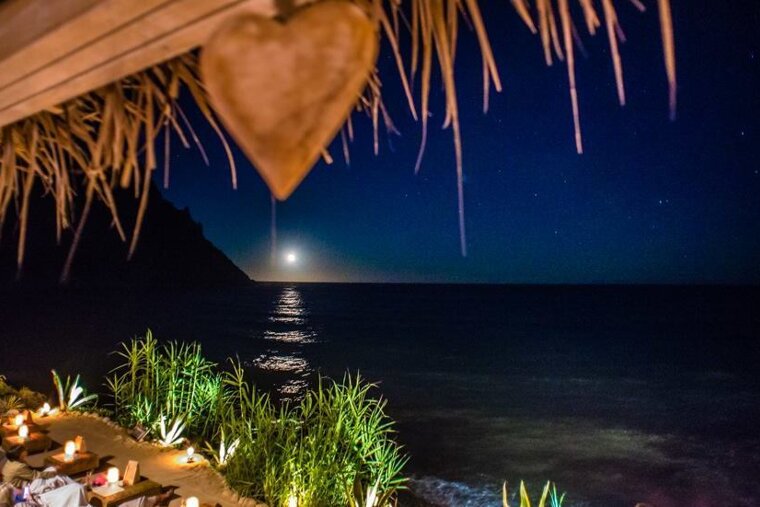 Sunset hotspots in Ibiza 2017