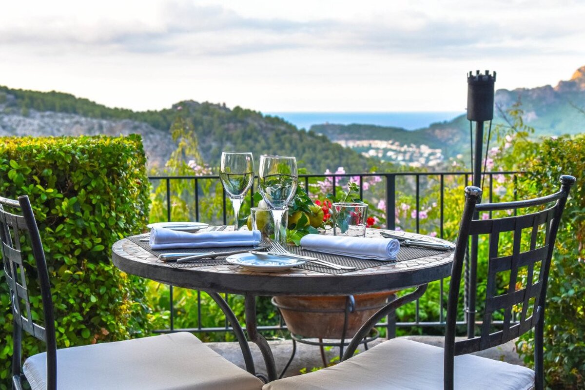 Ca's Xorc Restaurant Review, near Soller