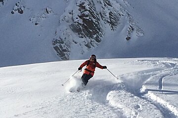 Powder skier