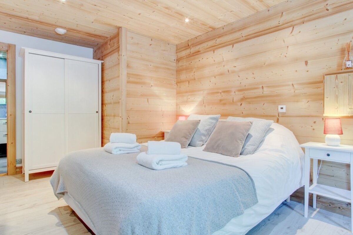 Quatre Saison Chalet, Morzine double room