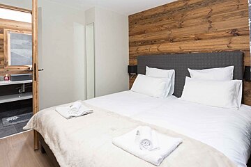 Suzanne Chalet, Morzine double room