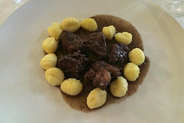 Auberge la Feniere Restaurant, Cadenet style of cuisine