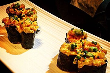 K'Ori Nightclub, Saint Tropez style of cuisine