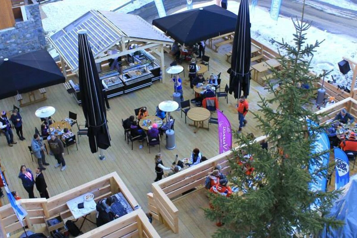 Le Cafe del Mott Restaurant & Bar, Mottaret terrace