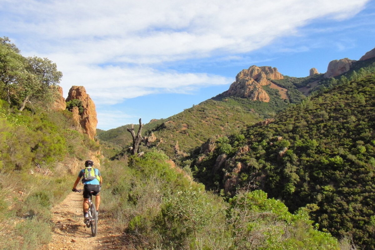 Les Balcons d'Azur, Saint Raphael mountain biker