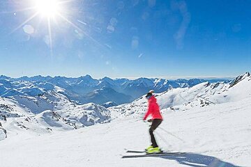 Shredding the reds & blacks in Alpe d'Huez in 2019