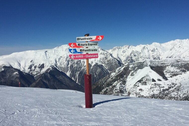 Shredding the reds & blacks in Alpe d'Huez in 2019