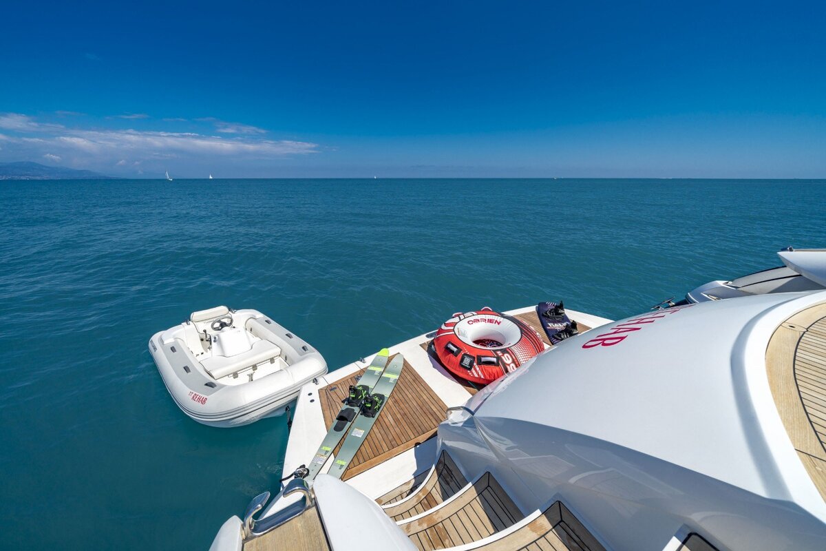A boat with the word club on the side of it