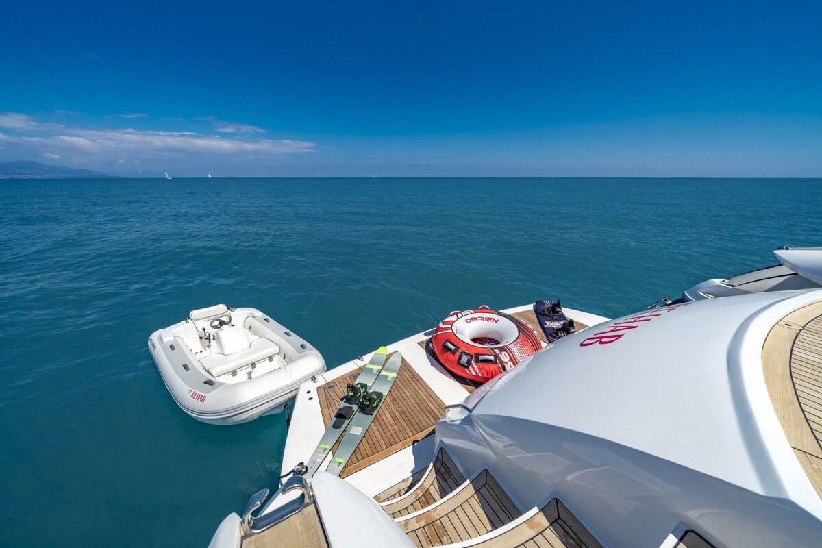 Rehab Superyacht, Chamonix